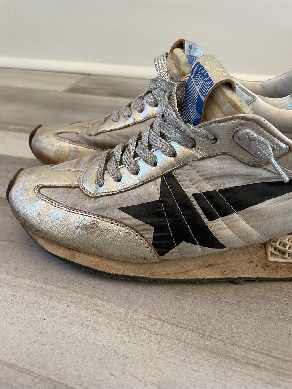 Golden Goose Marathon Silver Black Women’s 38 *FLAWS* - Picture 5 of 16